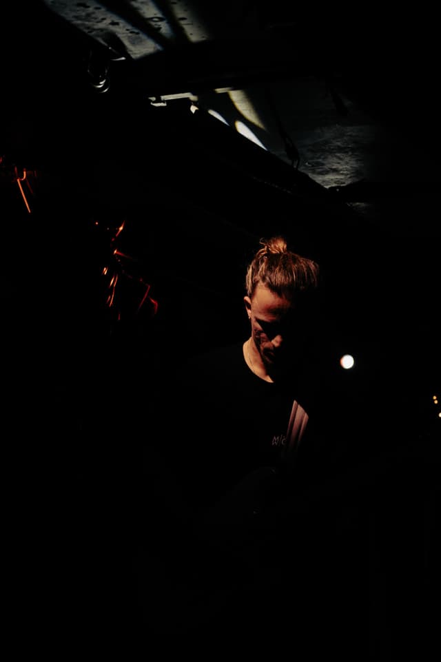 Empty Internet - Sin é